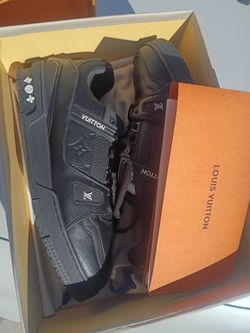 Lv shoes size 11