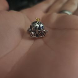 Pandora Charm (Cinderella Carriage)