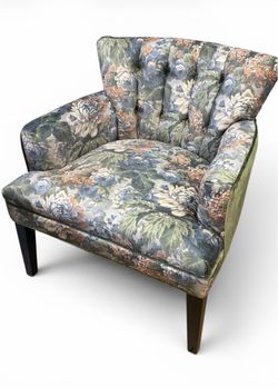 Accent chair