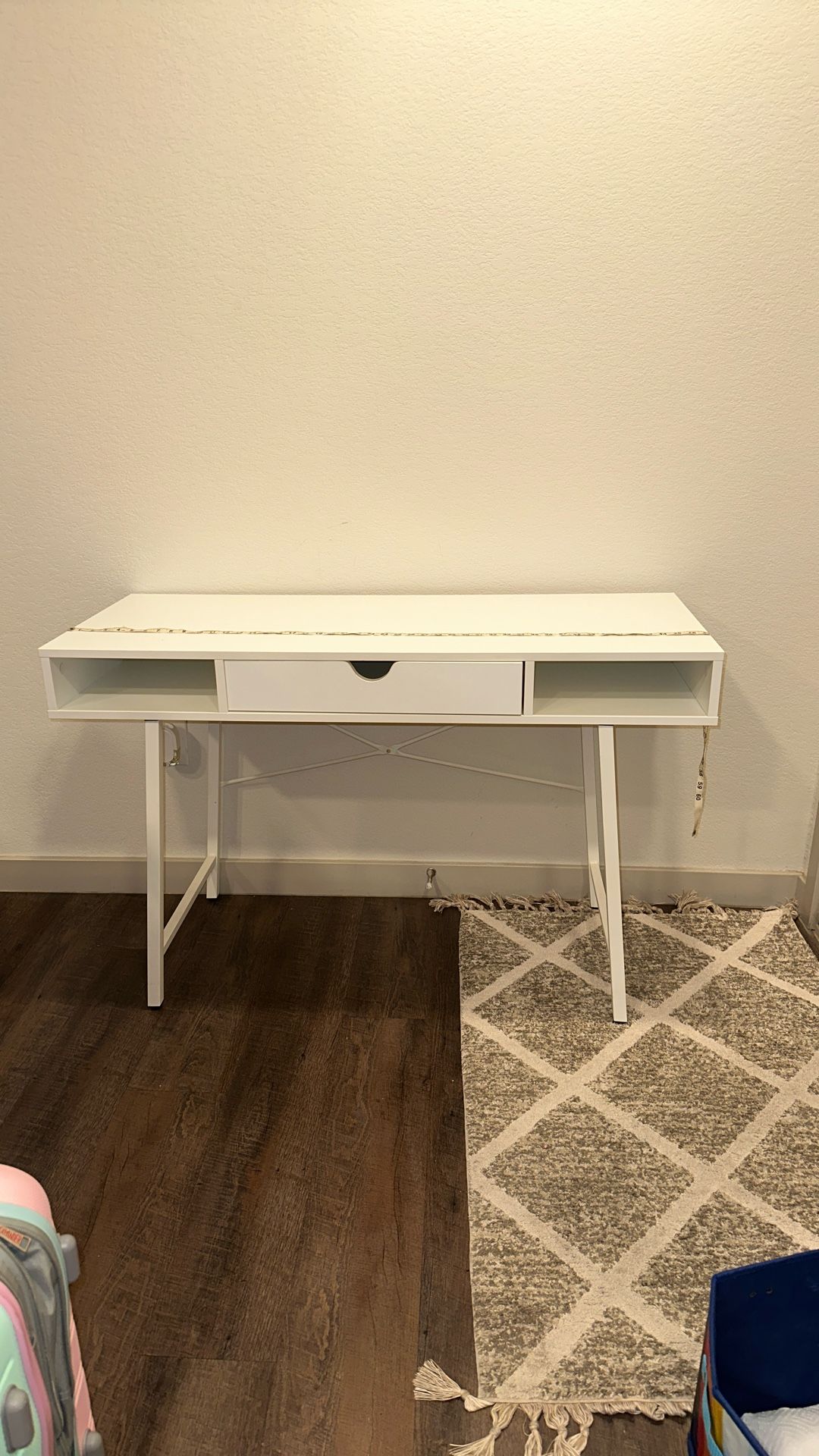 White Desk