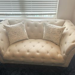 LIKE NEW! Beige Loveseat w/ Pillows!