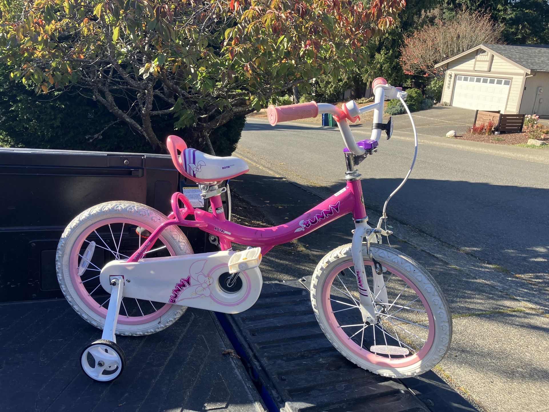 Child Kid Children Bike 16” Wheels With Training Wheels Bicycle Tricycle Trike in Good Condition