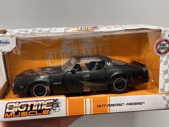 1977 Pontiac Firebird 1:24 Scale Car DieCast Metal