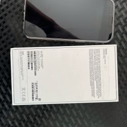 Apple Iphone 13 128GB Unlocked