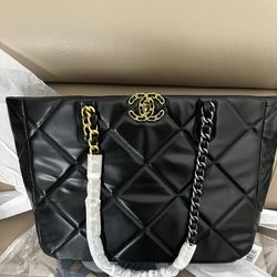 Chanel Shopping Bag 