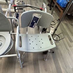 Shower chair with back Financing Available NO INTEREST ✅