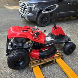 Brand New Craftsman R110 Riding Mower 