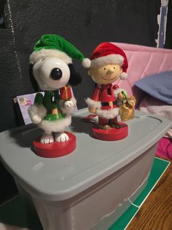 2016 Peanuts Santa Nutcracker Red Charlie Brown Walgreens Exclusive Item 953479