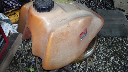 Gas tank honda CR dirt bike