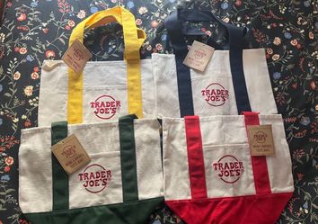 Trader Joes Mini Tote Bags