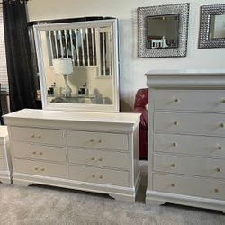 simply beautiful white bedroom set with gold square knobs