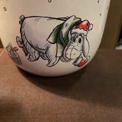 Disney Winnie the Pooh And Friends Planter Christmas  Snowflake