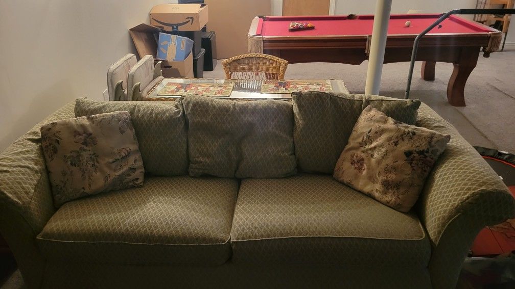 Light Green La-Z-Boi Couch w/ Original Cushins And Pillows