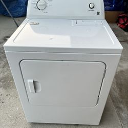 Kenmore series 100 Dryer needs plug but never used so NEW