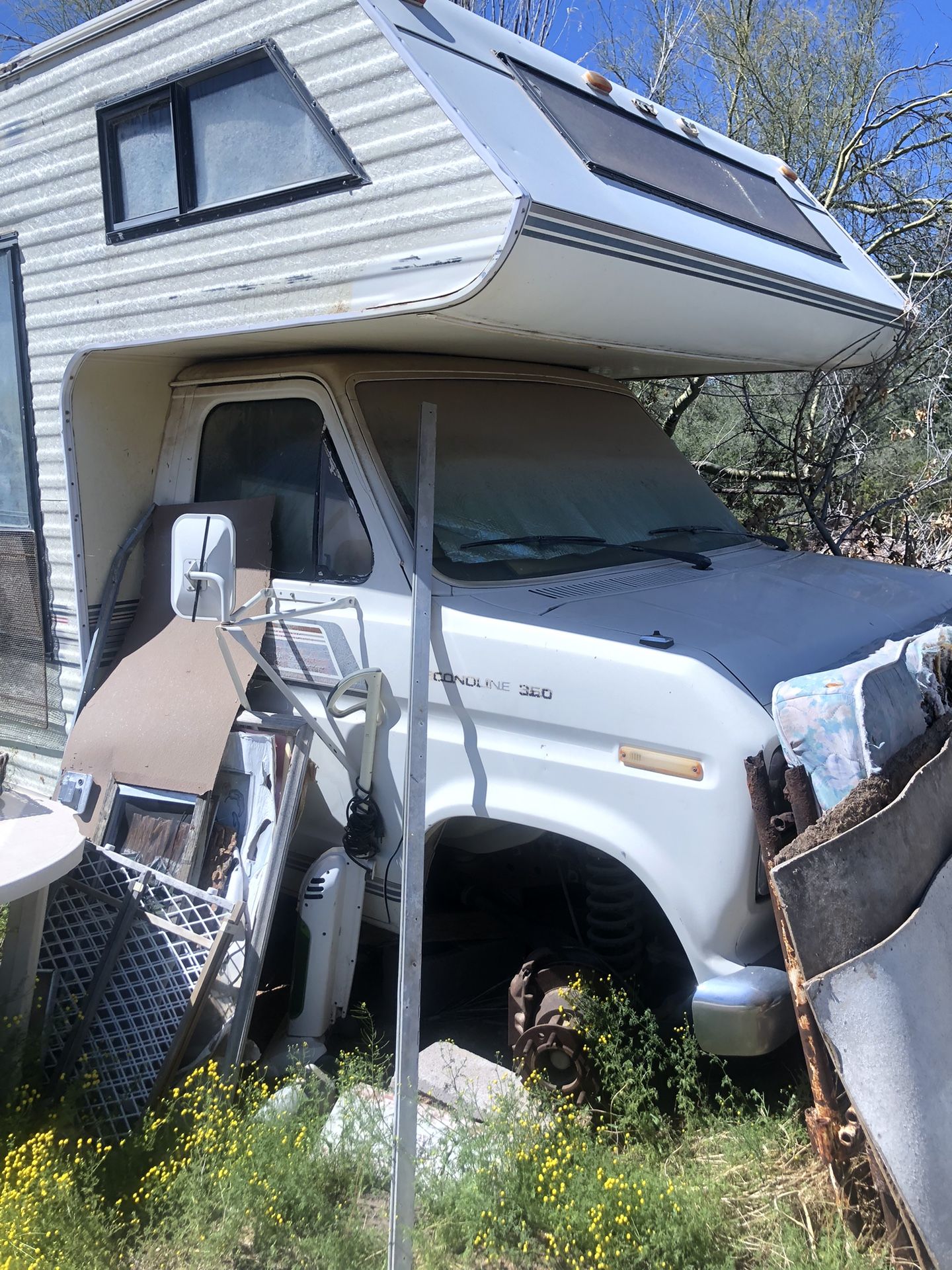 Ford Econoline E-350 RV
