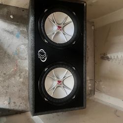 I'm selling an amplifier for a Kicker ZX750.1 subwoofer and a speaker.