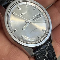 Vintage Seiko Watch 38mm Great Condition 