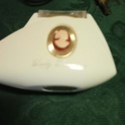 Vintage Lady Kenmore Shaver/ Electric With Case