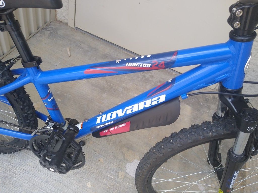 Novara Mtn Bike. 24 Inch.