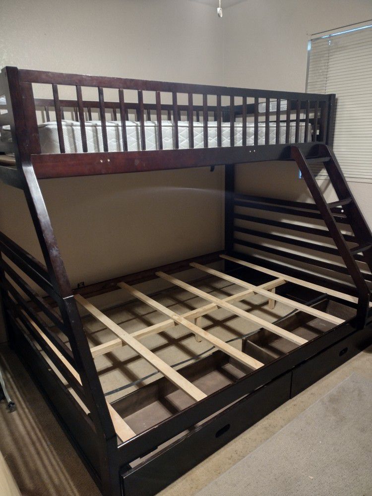 Bunk Bed With Storage. Twin On Top Queen On Bottom
