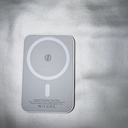 Charger batteries for phone