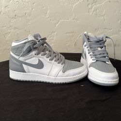 Jordan Ones Size  6.5y 