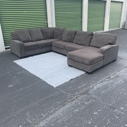 Large Grey Sectional Local Delivery 🚚 💨