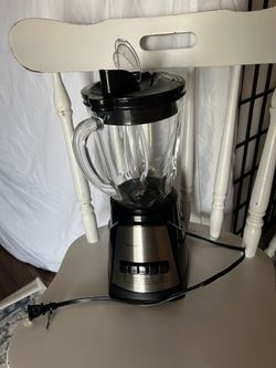 Blender with glass cup, works perfect