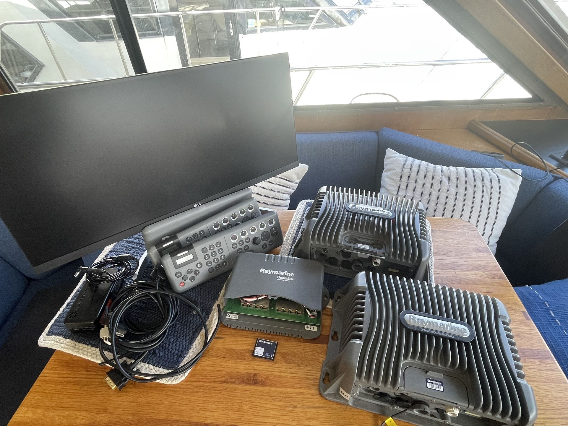 Raymarine GPM 400 Processors -G Series