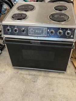 GE Stove