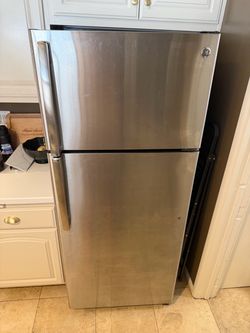GE Fridge