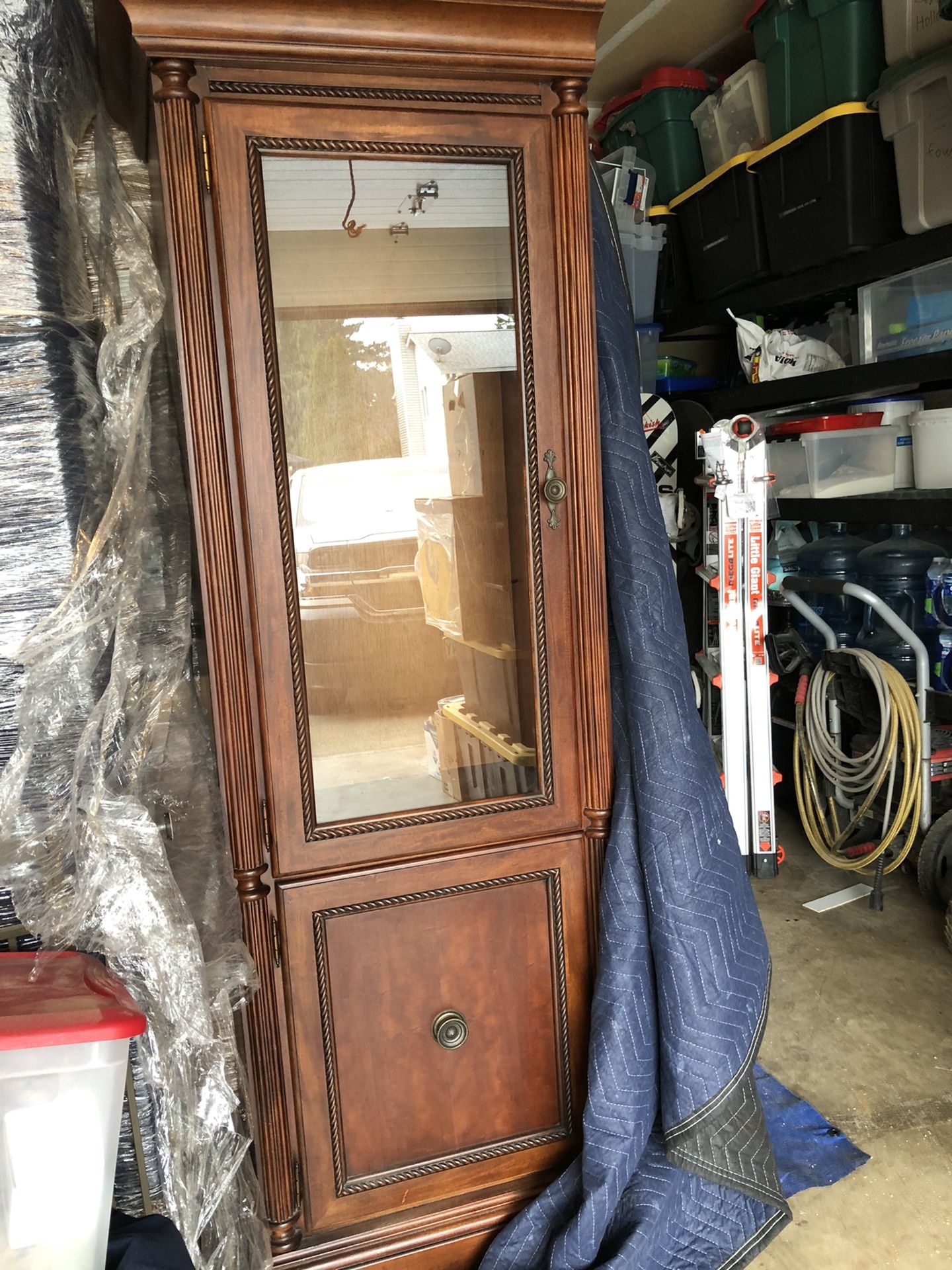 Entertainment Center Armoire/Bookshelves