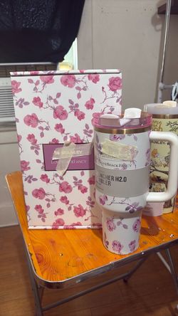 x LoveShackFancy Quencher H2.0 Tumbler