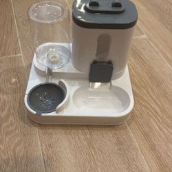  Feeder And Water Dispenser 