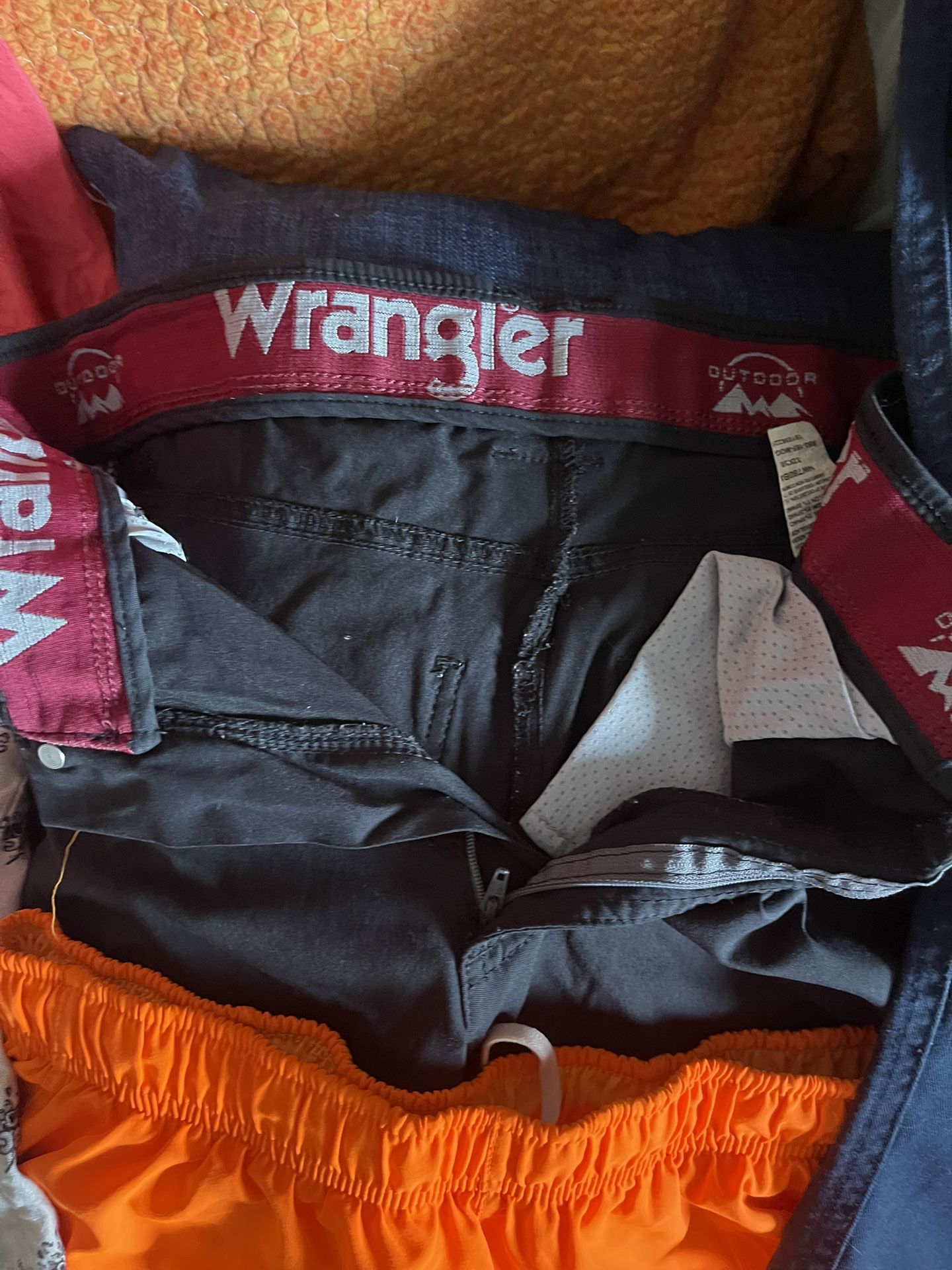 Women’s Assorted Clothing Medium/Large