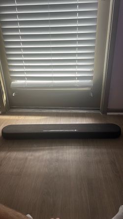 Yamaha Dark Gray Soundbar