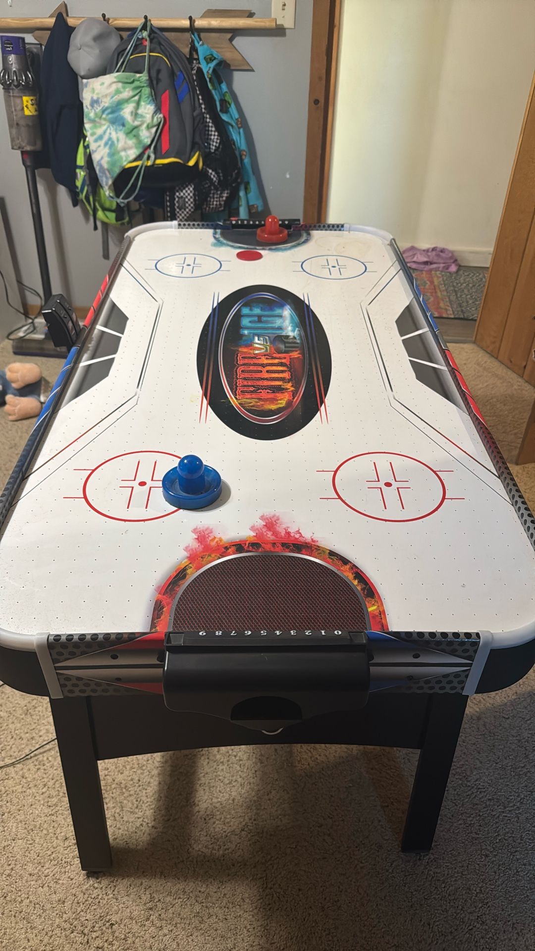 Air Hockey Table
