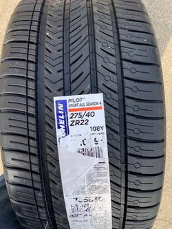 275-40-22. Michelin Pilot Sport All Season 4