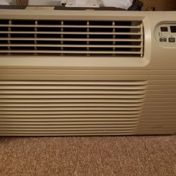 10200 BTU brand GE New Air Conditioner 