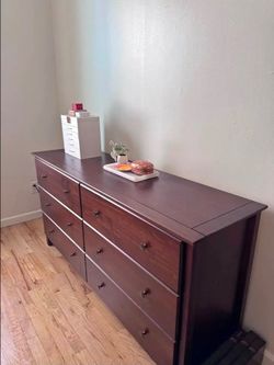 Grain Wood Furniture Shaker 6 Drawer Dresser