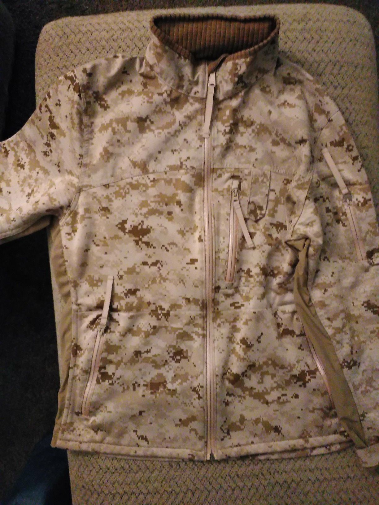 180's LLC USMC Genuine Combat Desert Jacket (Desert Marpat Camo)