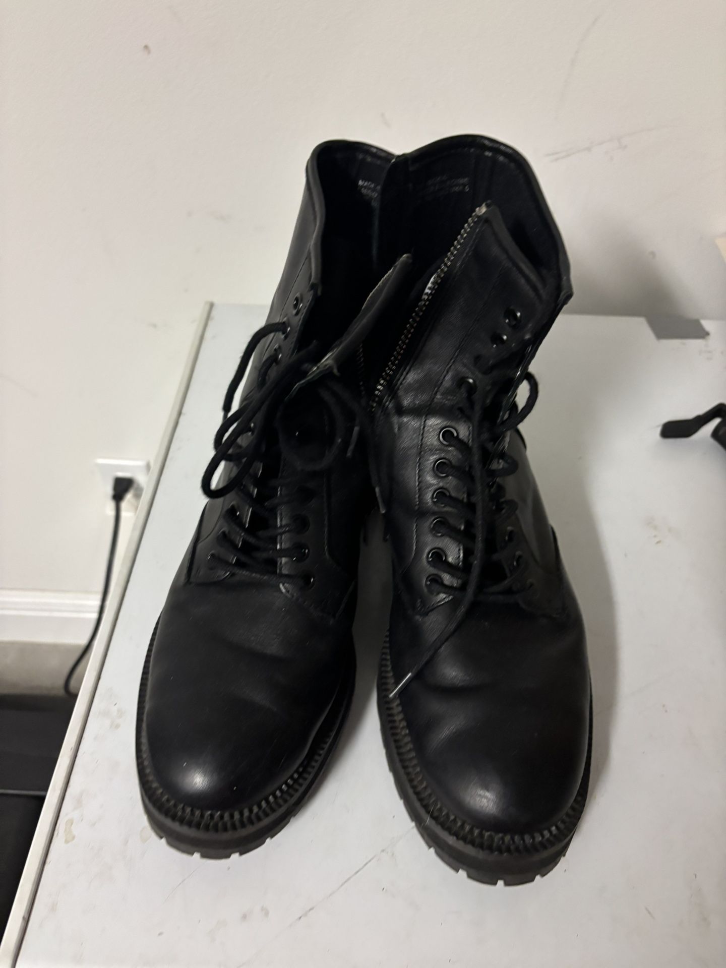 Black Boots Men Size 10.5