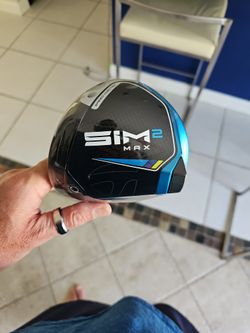 NEW - TaylorMade SIM 2 Max Golf Driver - R