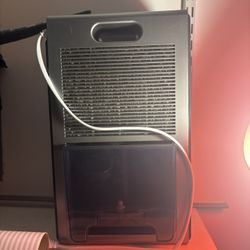 Dehumidifier 