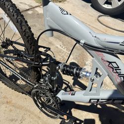 Ozone Mountain Bike