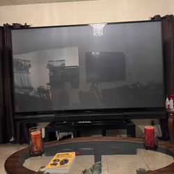 Mitsubishi 82 Inch Tv