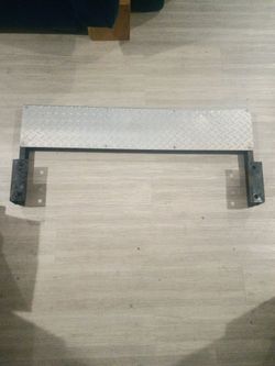 Diamond plate bumper step w/ original hardware
