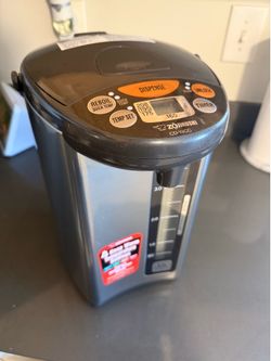 Zojirushi 4.0L Water Boiler & Warmer – Excellent Condition