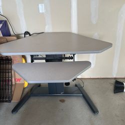 Automatic Standing Desk 