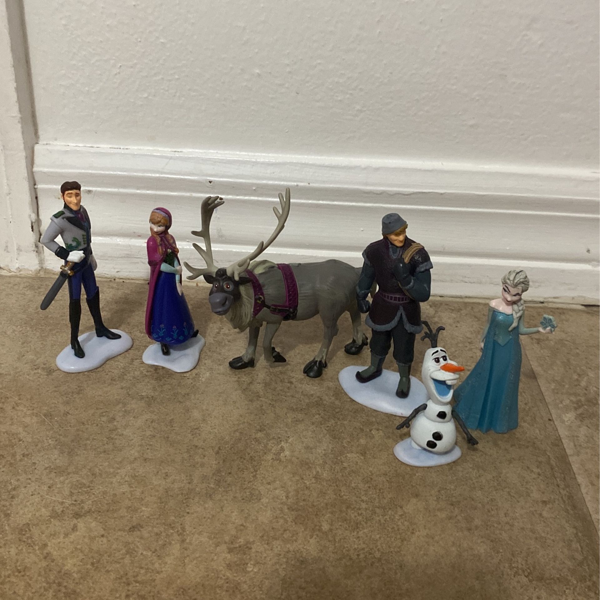 Disney Frozen Complete Figurine Set